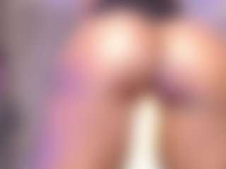 Live cam show with TinnaGoddess - Spank Black on milfzrlive.com