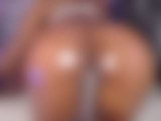 Live cam show with TinnaGoddess - Fuck Machine on ObeyMaria