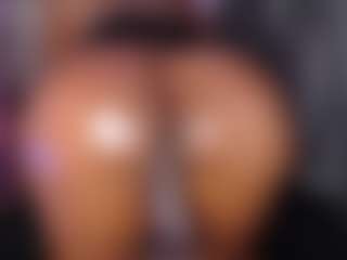 TinnaGoddess's Live Sex Cam Show