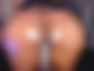 TinnaGoddess's Live Sex Cam Show