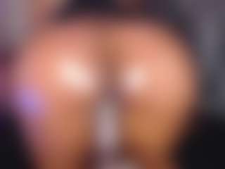 TinnaGoddess's Live Sex Cam Show