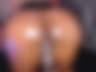 TinnaGoddess's Live Sex Cam Show