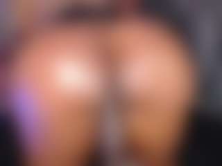 TinnaGoddess's Live Sex Cam Show