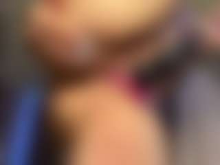 XtraHotX's Live Sex Cam Show