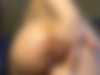 Live cam show with XtraHotX - Flashing on slutload