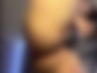 XtraHotX's Live Sex Cam Show