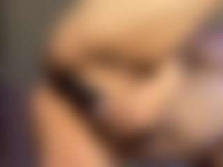XtraHotX's Live Sex Cam Show