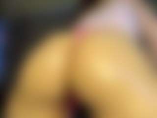 XtraHotX's Live Sex Cam Show