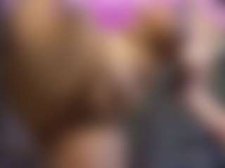 Live cam show with XtraHotX - Spank on fapnchat