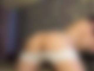 Live cam show with XtraHotX - Double Penetration on crypto-cams