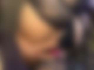 Live cam show with XtraHotX - Bedroom on Milfs Live