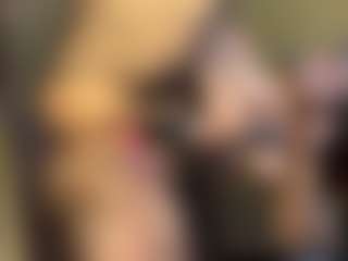 XtraHotX's Live Sex Cam Show