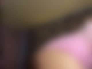 Live cam show with XtraHotX - Brown Eyes on CamClone