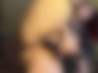Live cam show with XtraHotX - Double Penetration on Adult Interactions