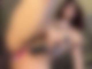 Live cam show with XtraHotX - Squirt on Camsoda