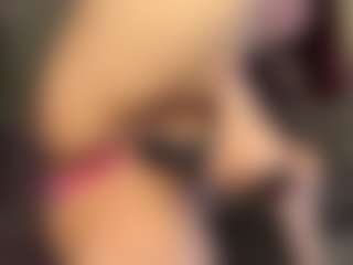 XtraHotX's Live Sex Cam Show