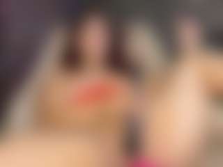 XtraHotX's Live Sex Cam Show