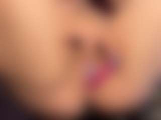 XtraHotX's Live Sex Cam Show