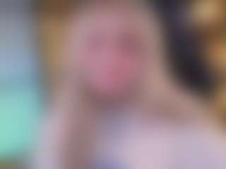 Live cam show with ELLIE - Bedroom on milfzrlive.com
