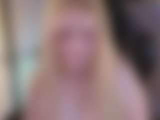 Live cam show with ELLIE - Curvy on mypornchat.com