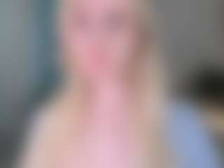 Live cam show with ELLIE - Big Ass on CamSodaAdn