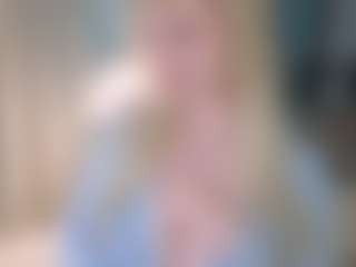 Live cam show with ELLIE - Big Tits on SquirtSoMuch