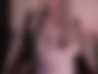 ELLIE's Live Sex Cam Show