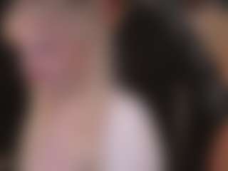 Live cam show with ELLIE - Lush on StripNow