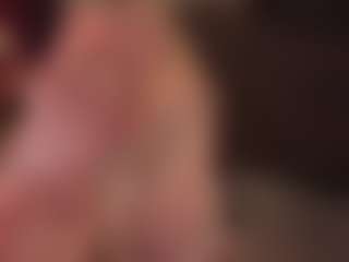 Live cam show with ELLIE - Big Tits on Camming Site