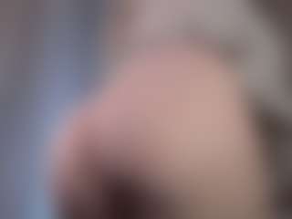 ELLIE's Live Sex Cam Show