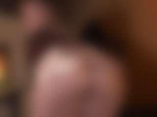 Live cam show with ELLIE - Spank on camwithhim.com