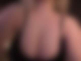 ELLIE's Live Sex Cam Show