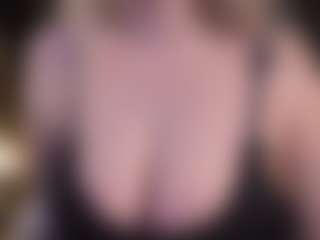 ELLIE's Live Sex Cam Show