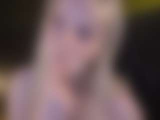 Live cam show with ELLIE - Blonde Hair College on Chatstar