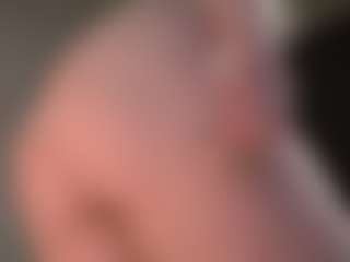 Live cam show with ELLIE - White Teen (18+) on Camming Site | estonia
