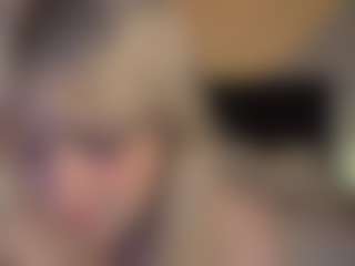 ELLIE's Live Sex Cam Show