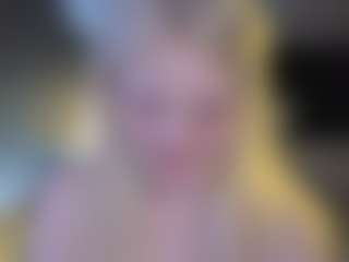 Live cam show with ELLIE - Cosplay Young Adult on camgirlchat.live
