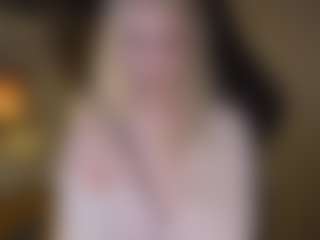 Live cam show with ELLIE - College on Hubzter Live