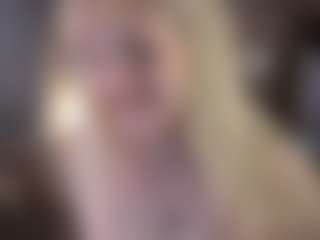 Live cam show with ELLIE - Facial Piercings on liverealitysex.com