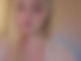 Live cam show with ELLIE - Cosplay on fapnchat