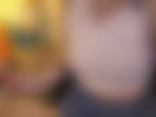 Live cam show with ELLIE - Big Tits Curvy on crypto-cams