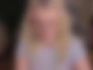 Live cam show with ELLIE - Bedroom Blonde Hair on Camsoda