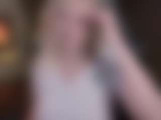 Live cam show with ELLIE - Fetish on Camsoda