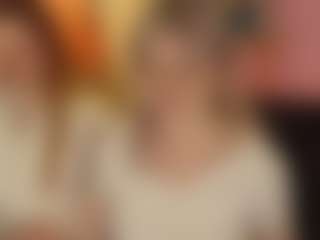 Live cam show with ELLIE - Lush on Latina Girls