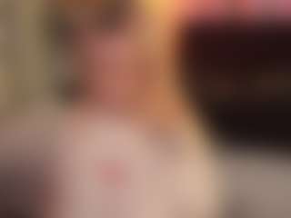 Live cam show with ELLIE - Blonde Hair Big Tits on SpankPalCams