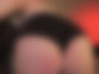 Live cam show with ELLIE - Shaved Pussy on CSO-WL