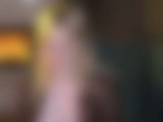 Live cam show with ELLIE - Erotic Dance on Milf Play