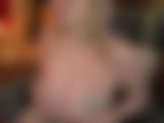 Live cam show with ELLIE - Asshole Blonde Hair on Sweet Sext