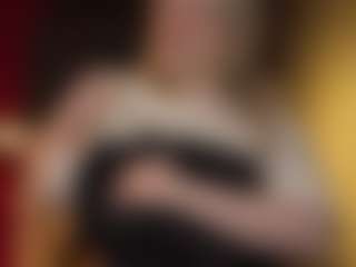 Live cam show with ELLIE - Fingers on SmokeAndPoke