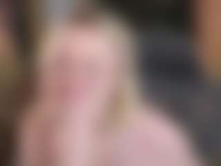 Live cam show with ELLIE - Blonde Hair College on https://playwithruby.com